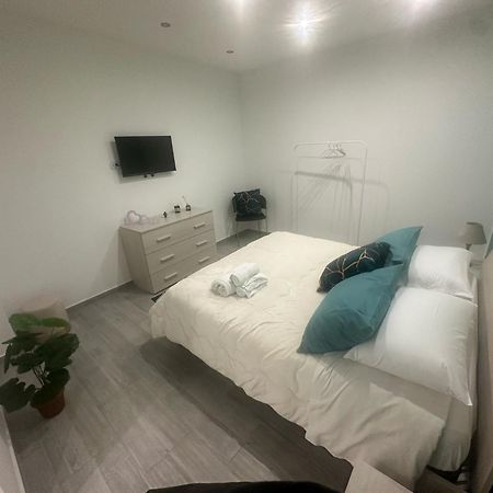 House Luroke Apartment Катания Екстериор снимка