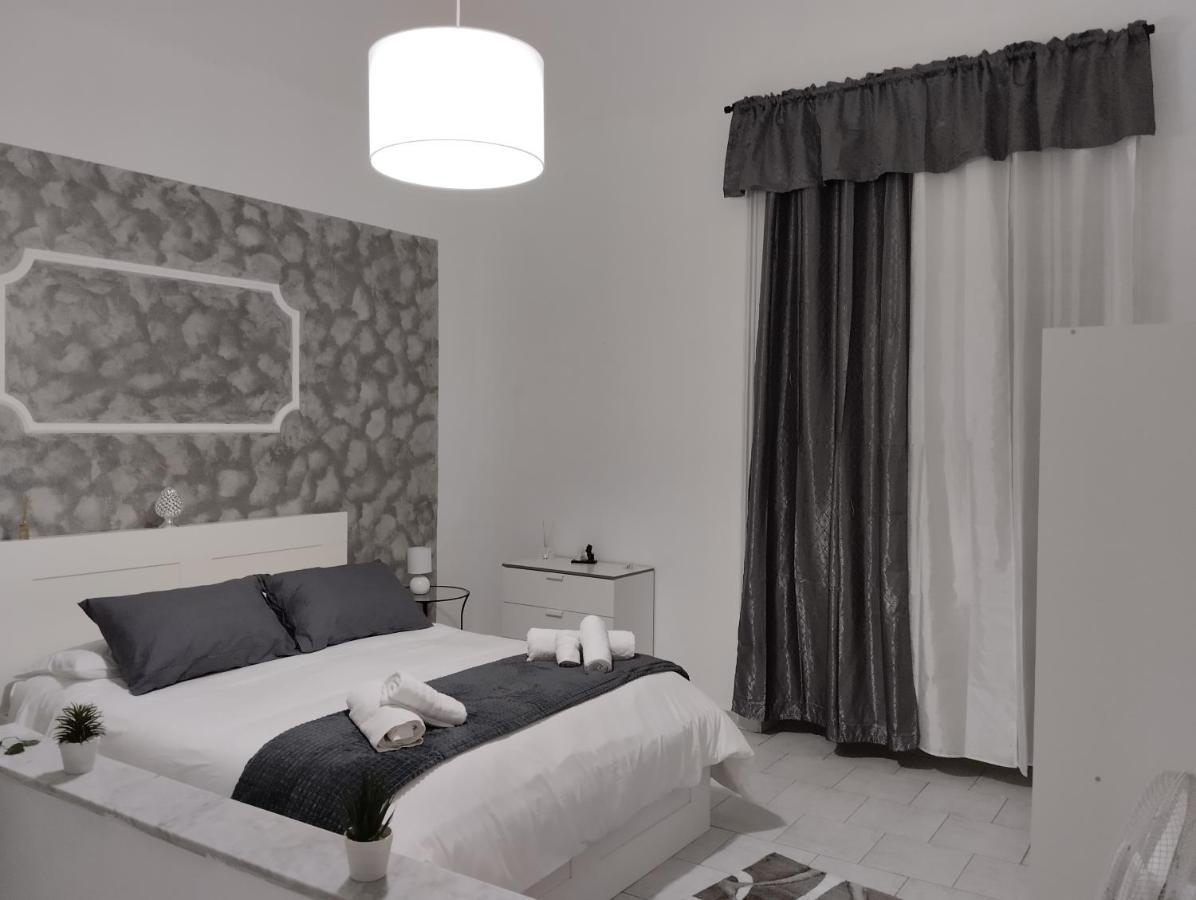 House Luroke Apartment Катания Екстериор снимка