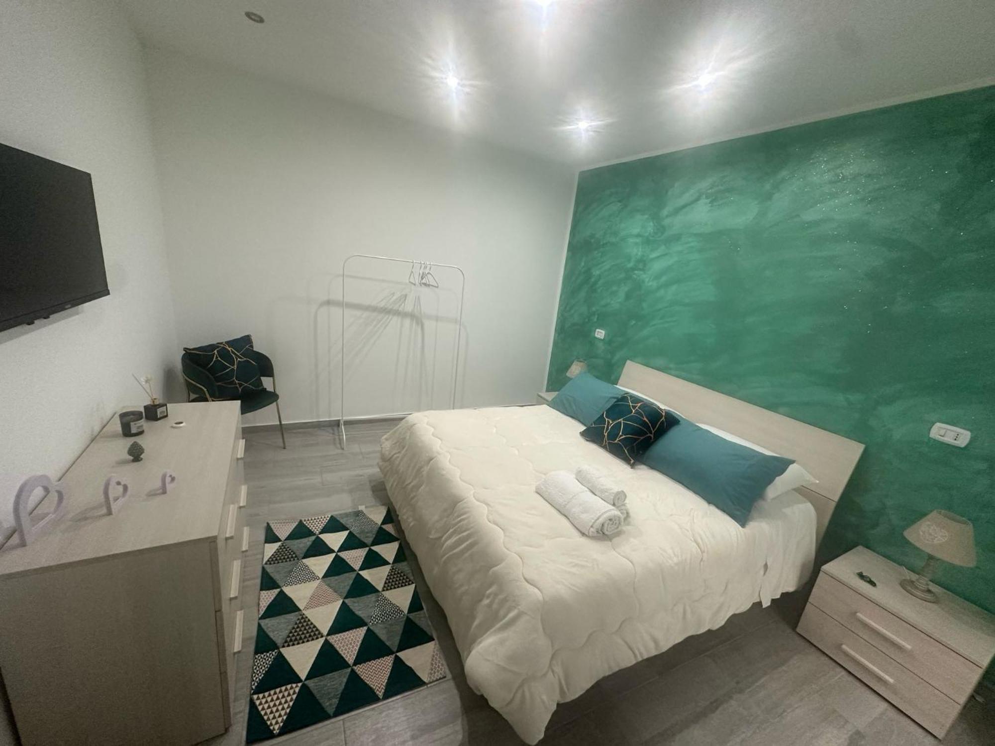 House Luroke Apartment Катания Екстериор снимка