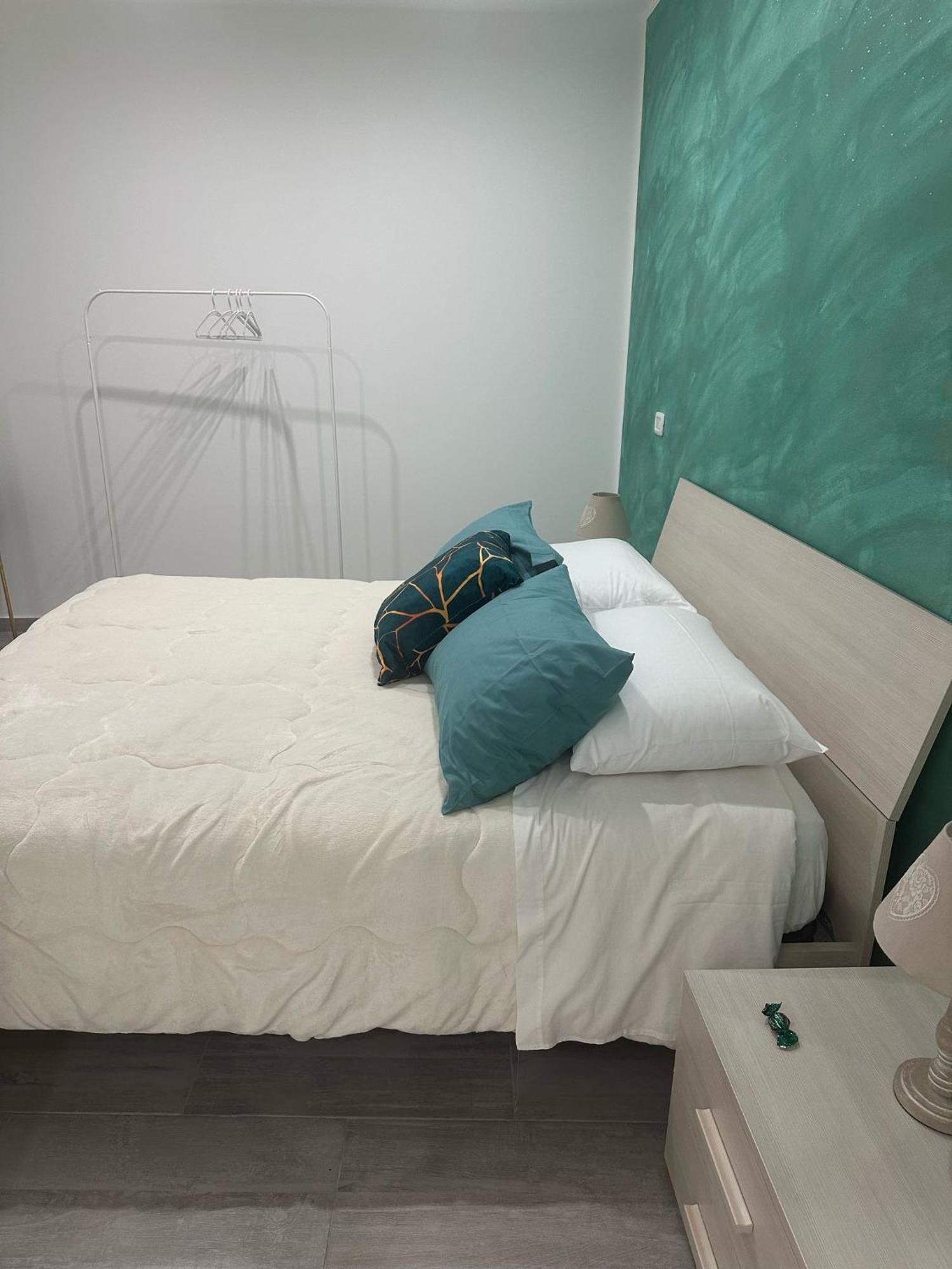 House Luroke Apartment Катания Екстериор снимка