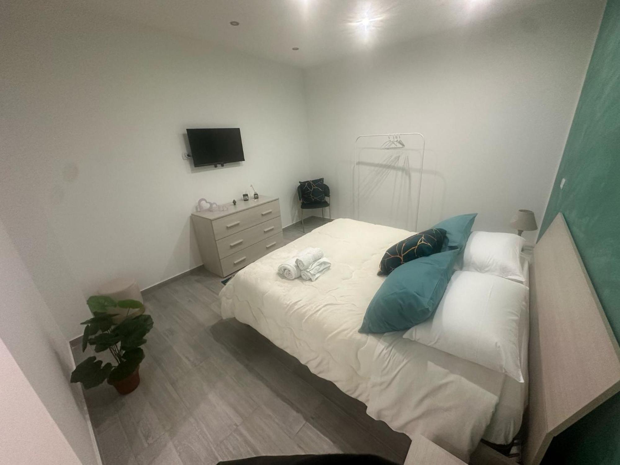 House Luroke Apartment Катания Екстериор снимка